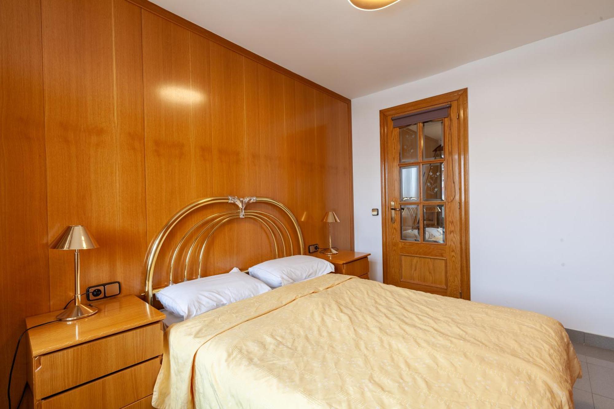 Sea View Apartments 马尔格莱特德玛 外观 照片