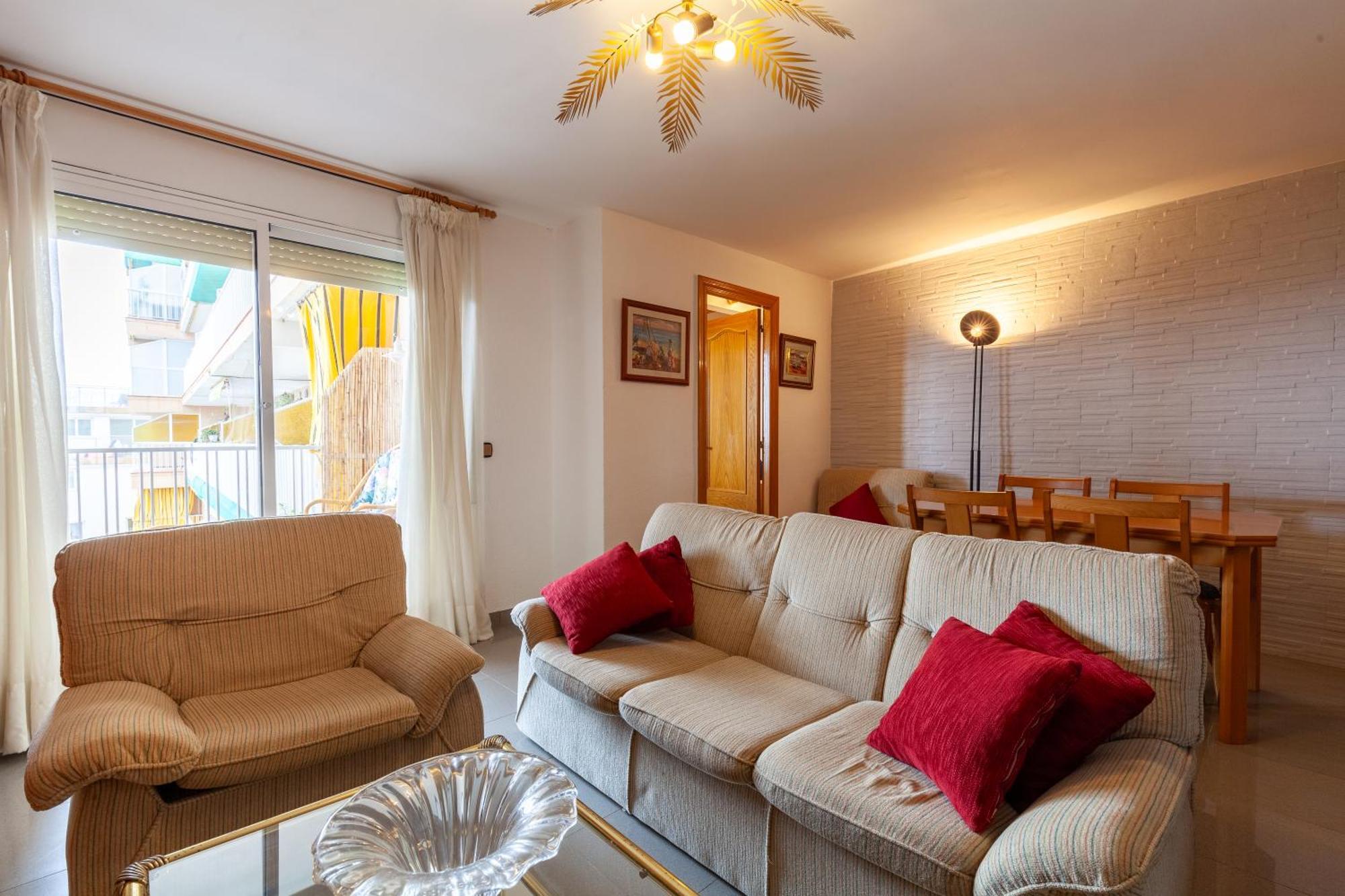 Sea View Apartments 马尔格莱特德玛 外观 照片