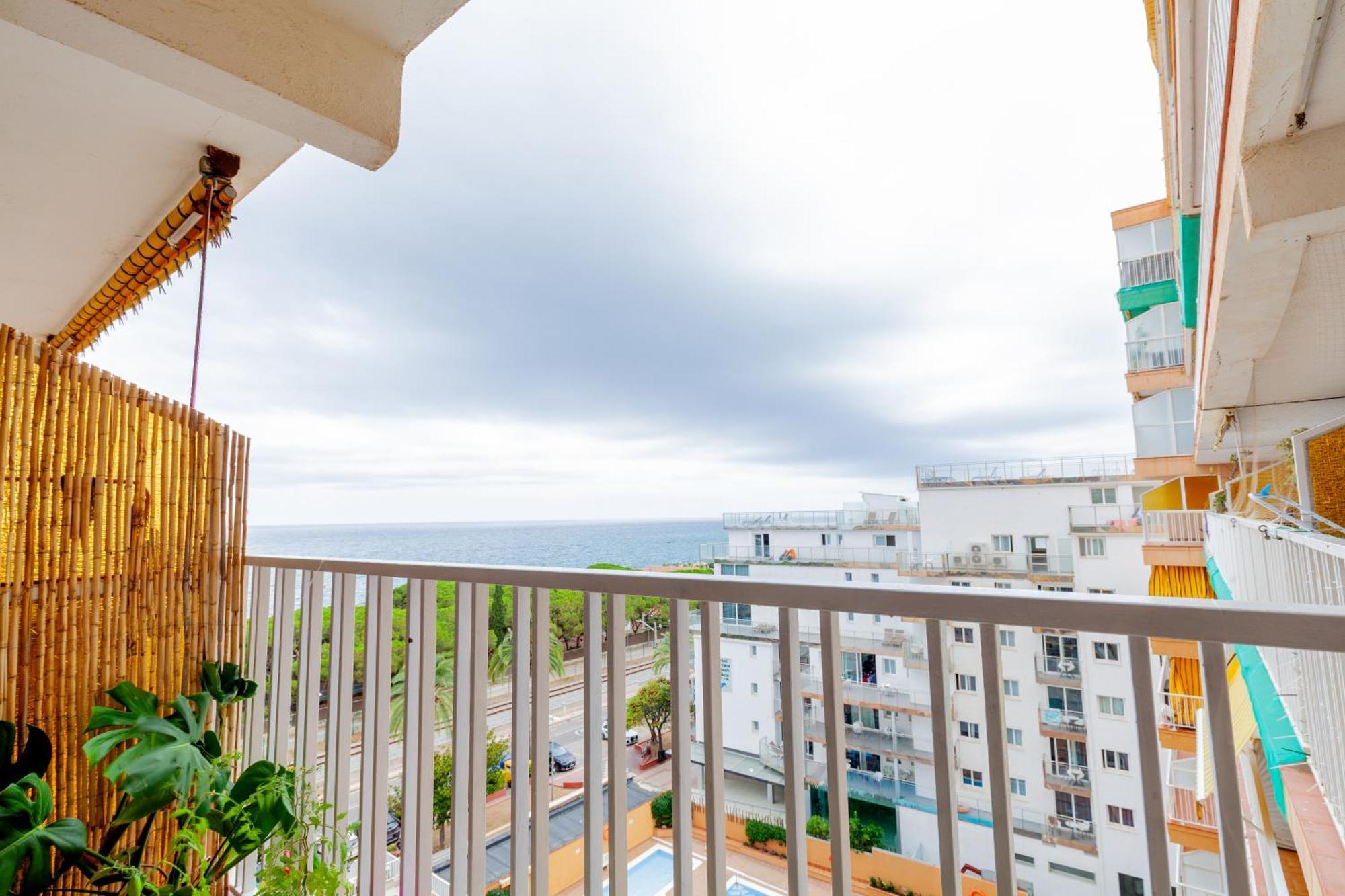 Sea View Apartments 马尔格莱特德玛 外观 照片